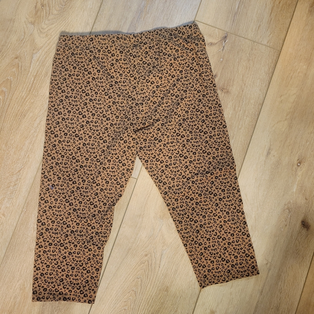 Arizona Leopard Print Kids Capris Size18.5 Plus - Picture 2 of 3
